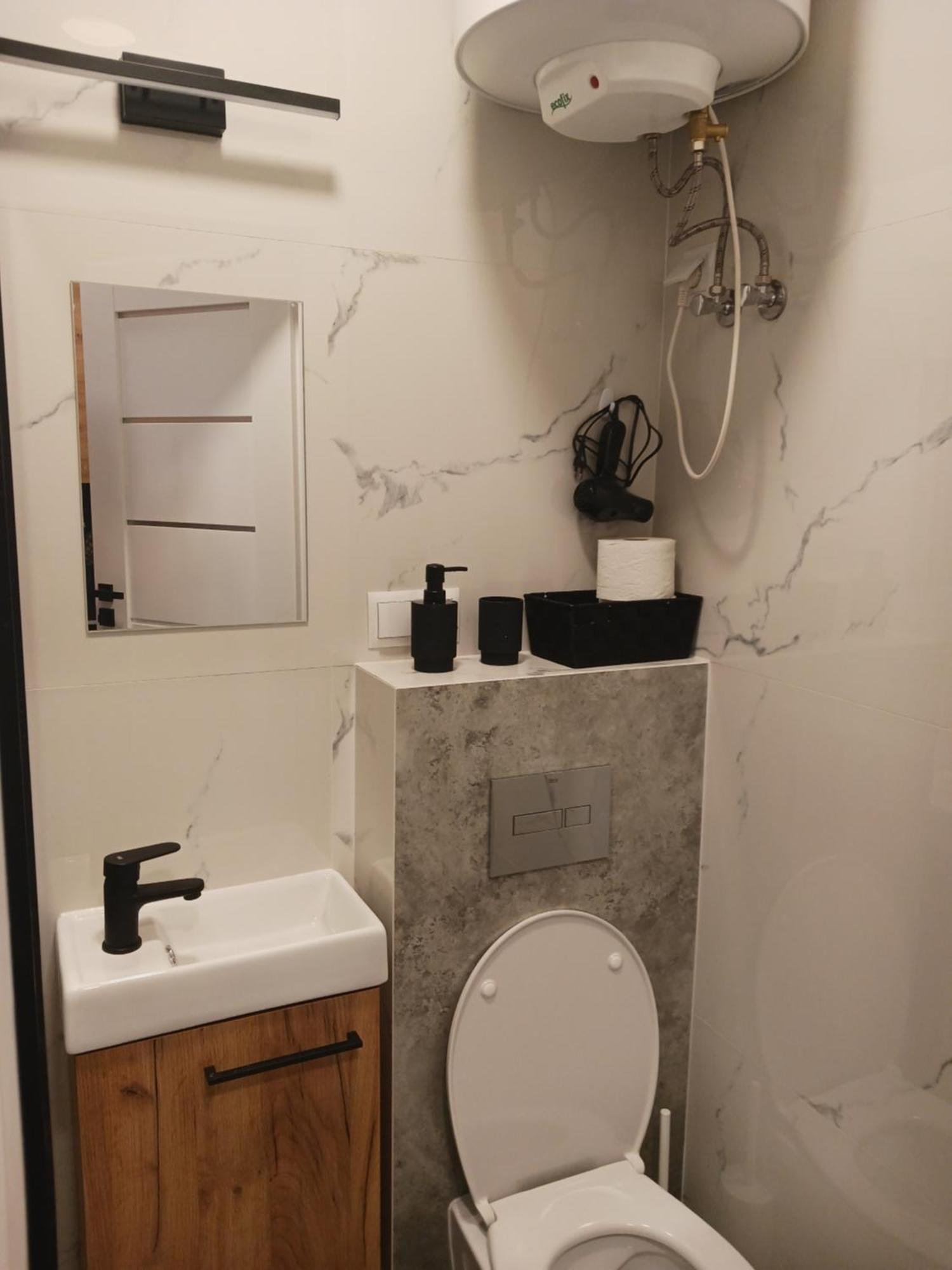 Apartamenty Marco 3-Bis- Przy Dworcu-Stare Miasto-Super Wi Fi Krakau Buitenkant foto